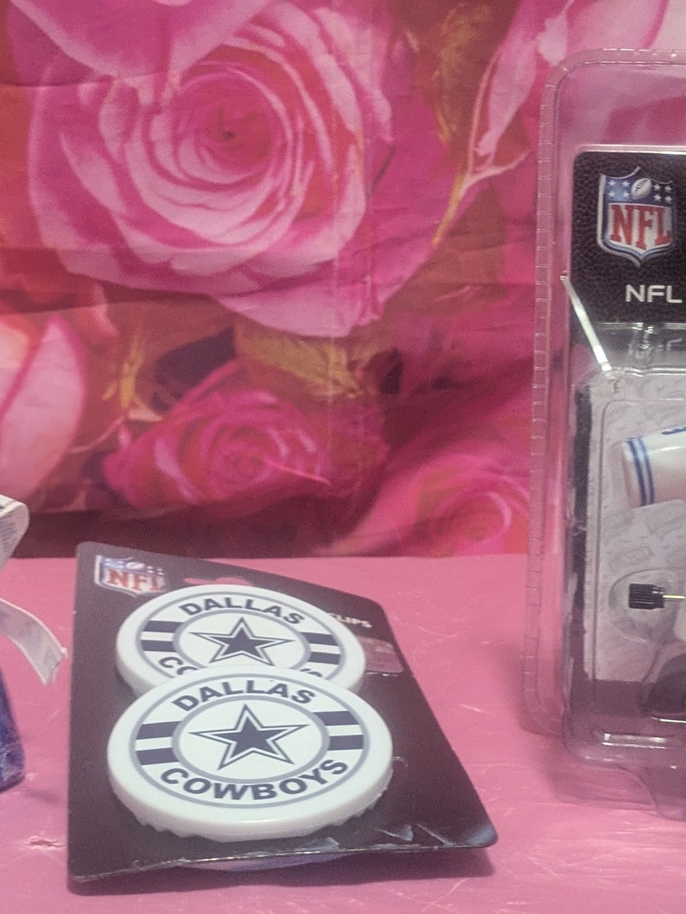 Dallas Cowboys White Team Logo Wind Up - NFL Licensed Chip Clip Bath Bomb